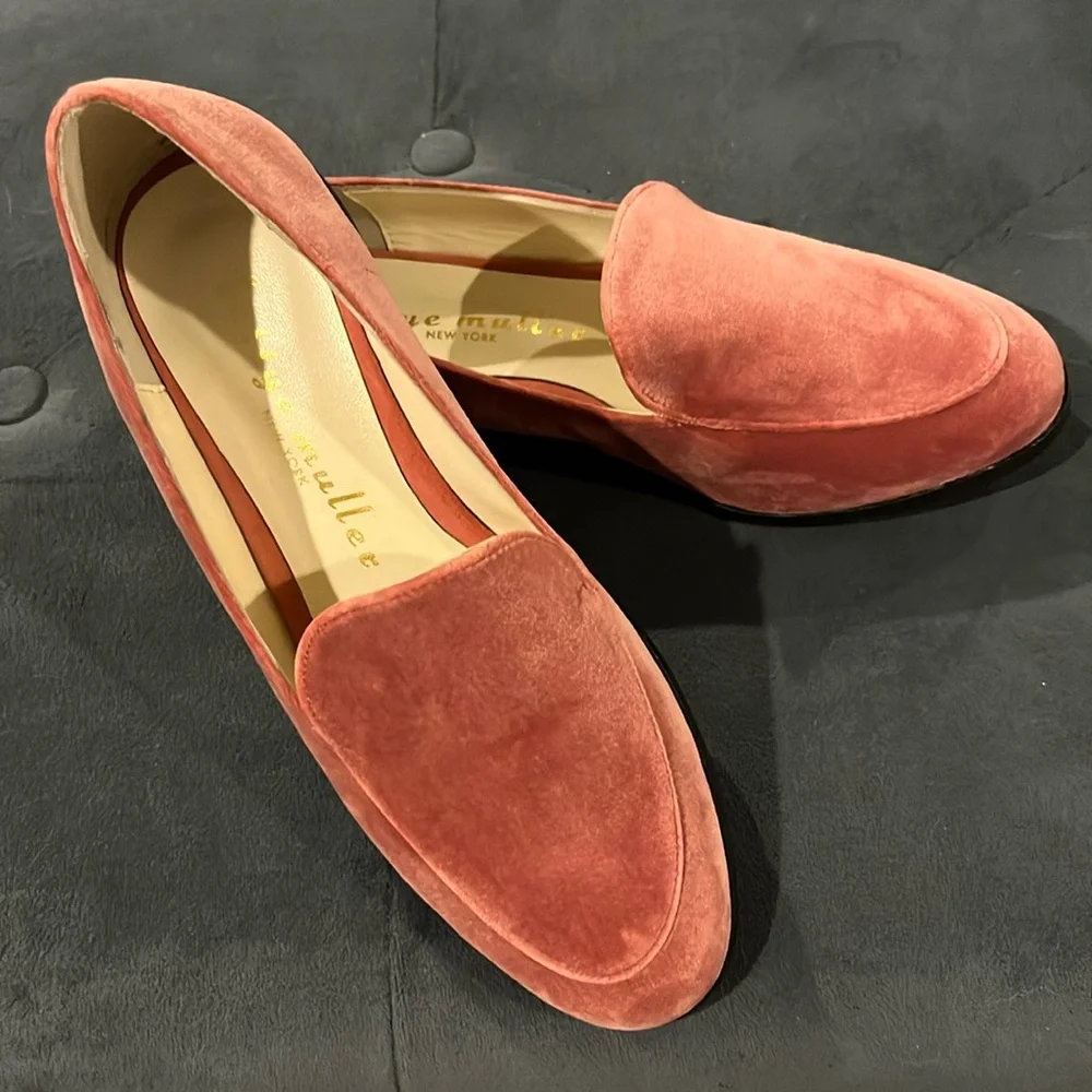 Bettye Muller NY Size 6 Soft Pink Regency Velvet Slip On Loafers Leather Sole - Picture 1 of 10